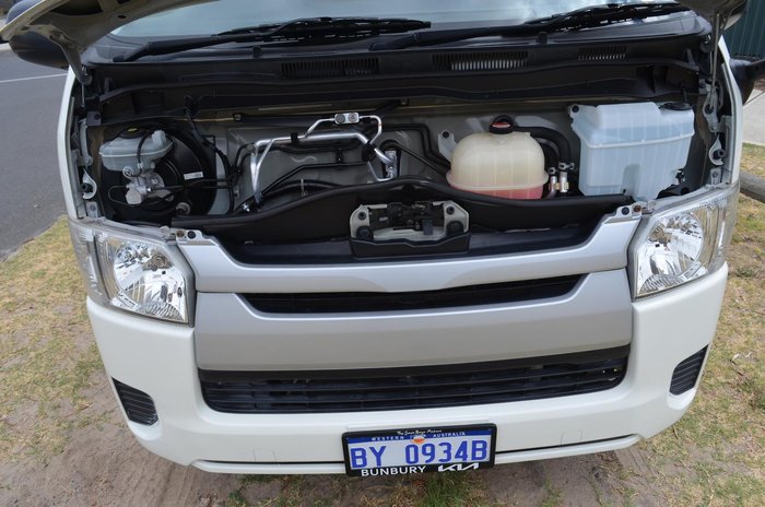 2015 Toyota Hiace