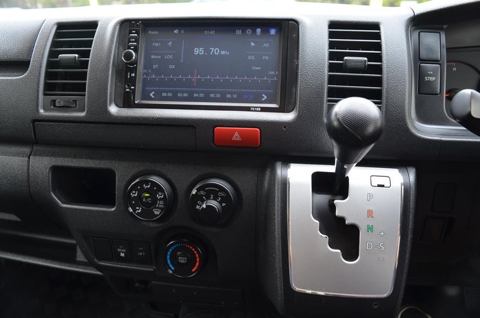 2015 Toyota Hiace