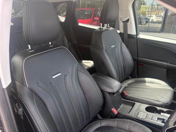 2021 Ford Escape Vignale