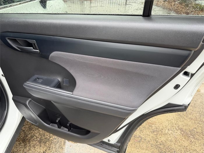 2022 TOYOTA KLUGER GX HYBRID AWD AXUH78R White