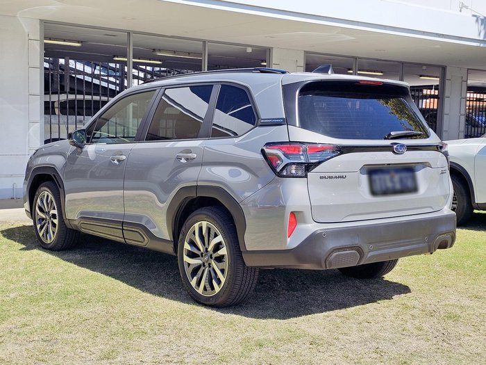 2025 Subaru Forester Hybrid Touring S6 MY26 AWD River Rock