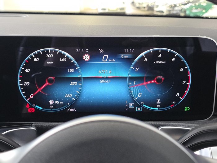 2021 Mercedes-Benz GLB-Class GLB200