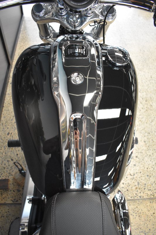 2025 HARLEY-DAVIDSON FXBR BREAKOUT (117)