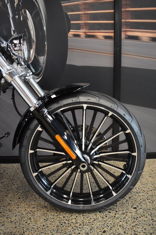 2025 HARLEY-DAVIDSON FXBR BREAKOUT (117)