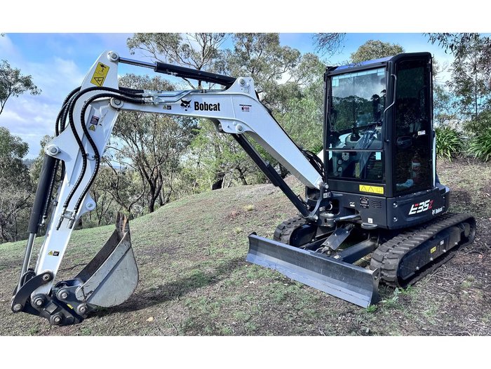 2025 Bobcat E35z