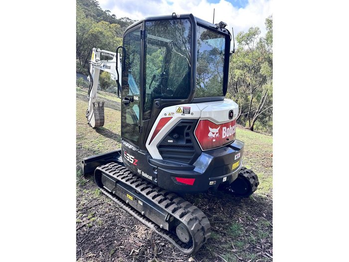 2025 Bobcat E35z