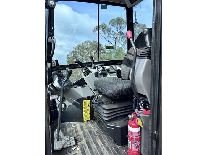 2025 Bobcat E35z