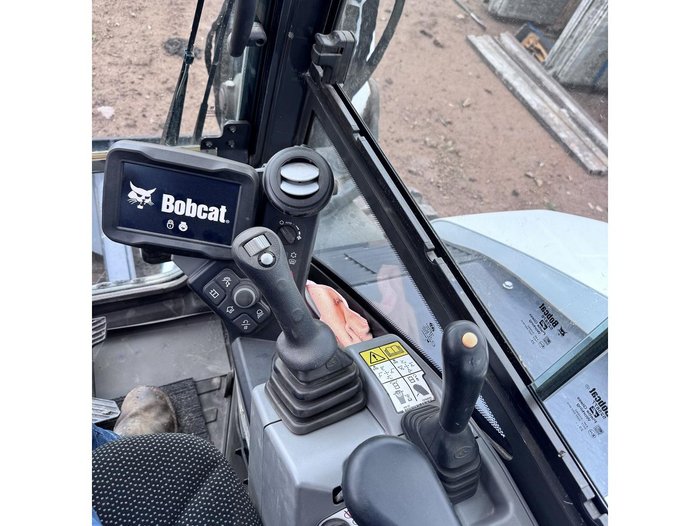 2022 Bobcat E88