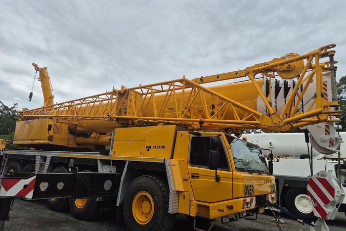 2012 Tadano Atf180g-5 Yellow