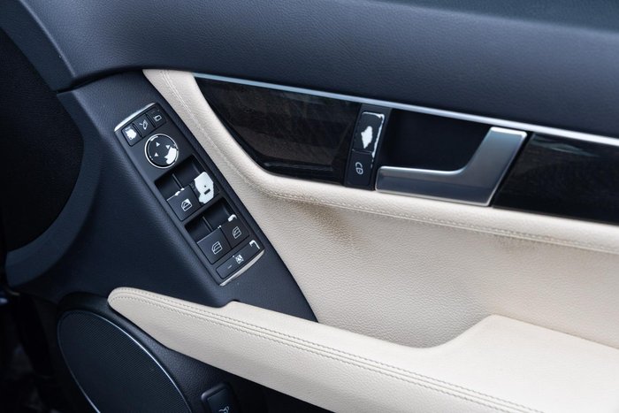 2013 Mercedes-Benz C-Class C250 Avantgarde