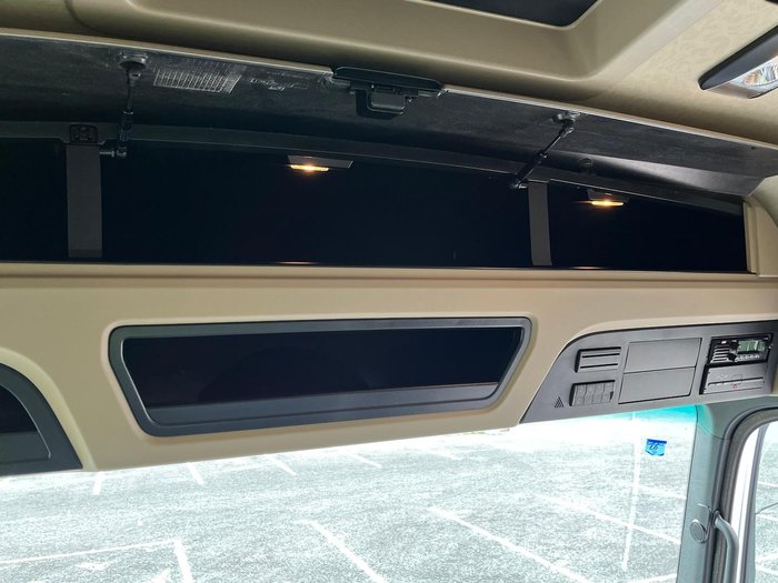 2024 Mercedes-Benz Actros 2663 White