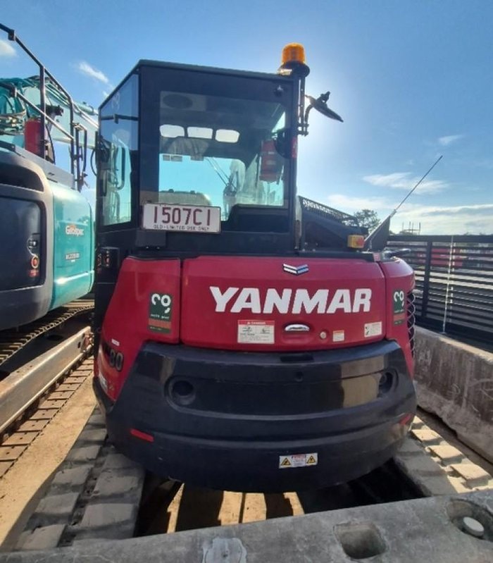 2022 Yanmar Vio80-1 Red
