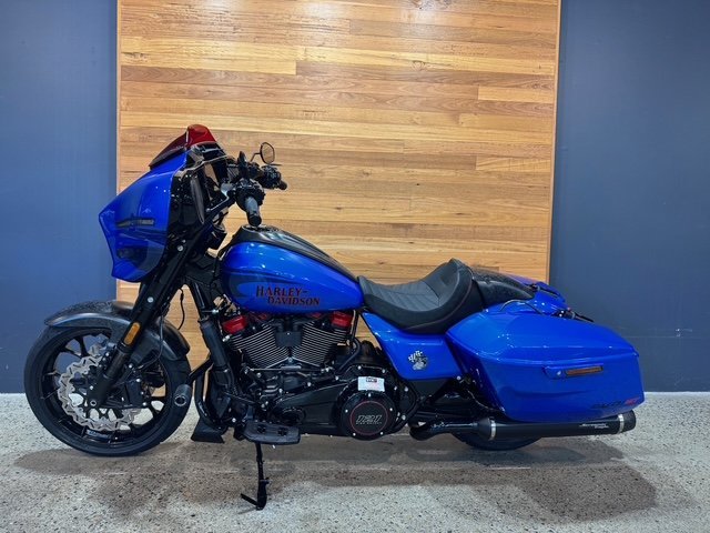 2026 HARLEY-DAVIDSON FLHXSTSE CVO STREET GLIDE