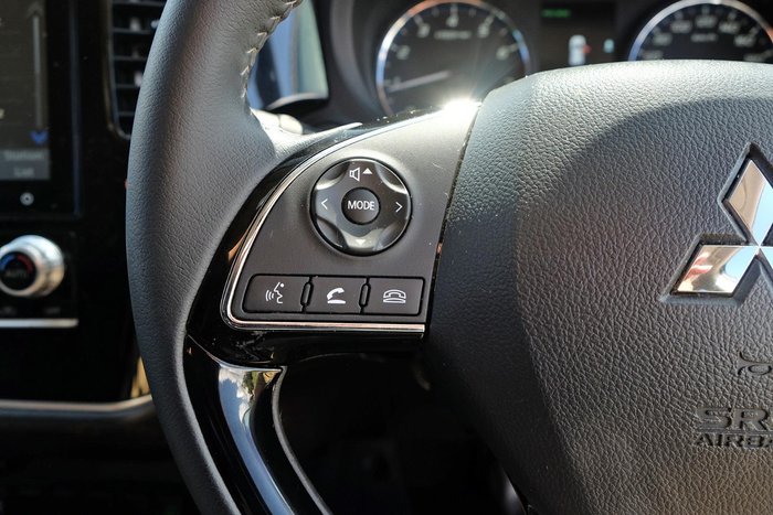 2020 Mitsubishi Outlander ES