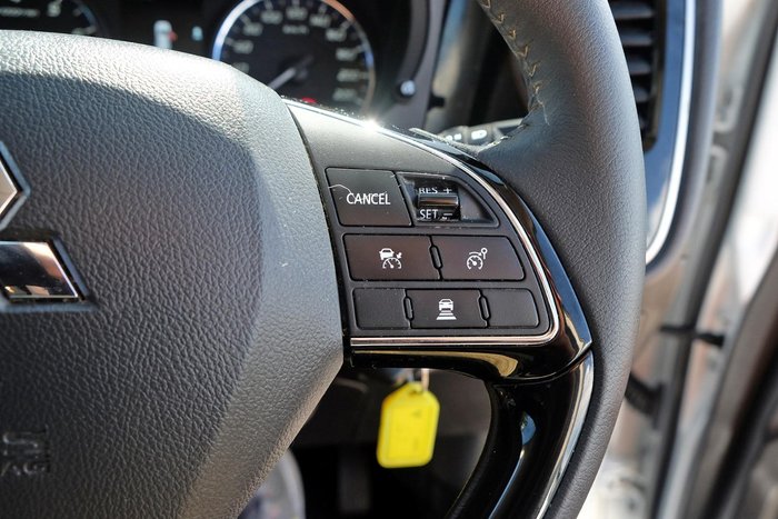 2020 Mitsubishi Outlander ES