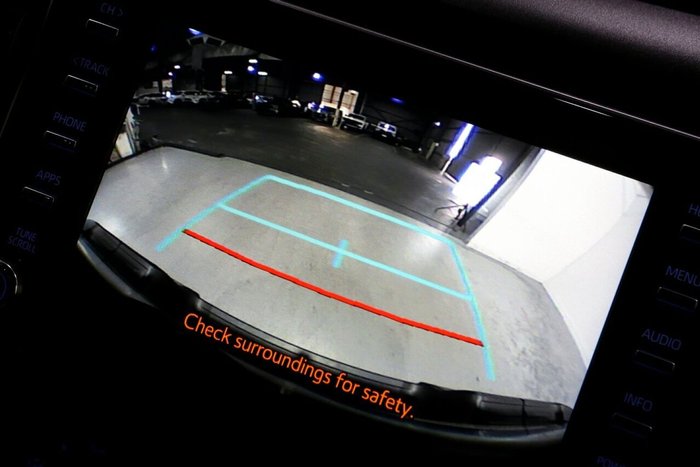 2025 Toyota Hilux SR