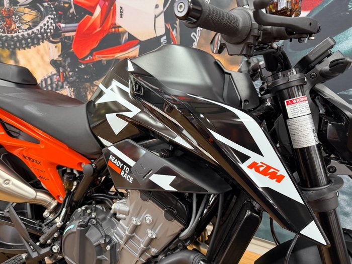 2023 Ktm DUKE GP Black