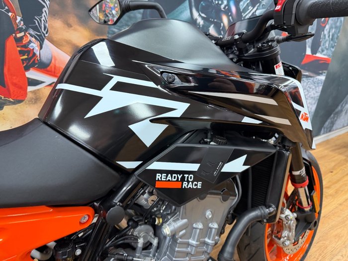 2023 Ktm DUKE GP Black