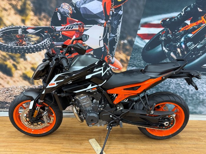 2023 Ktm DUKE GP Black