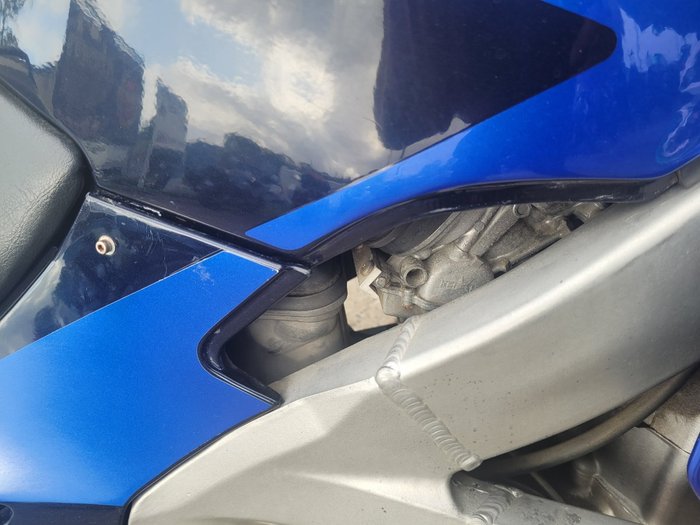 1991 Kawasaki ZZ-R600 (ZX600) BLUE