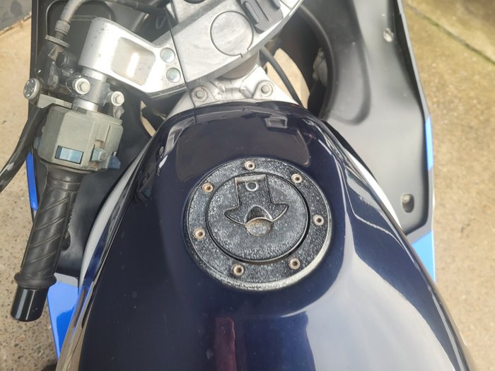 1991 Kawasaki ZZ-R600 (ZX600) BLUE