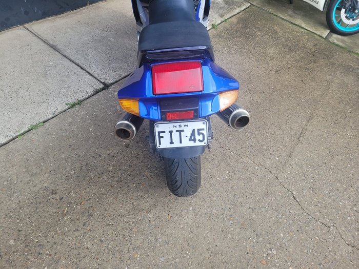 1991 Kawasaki ZZ-R600 (ZX600) BLUE