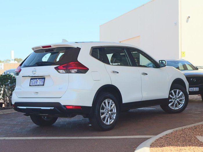 2019 Nissan X-TRAIL ST