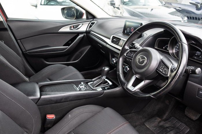 2018 Mazda 3 Maxx Sport