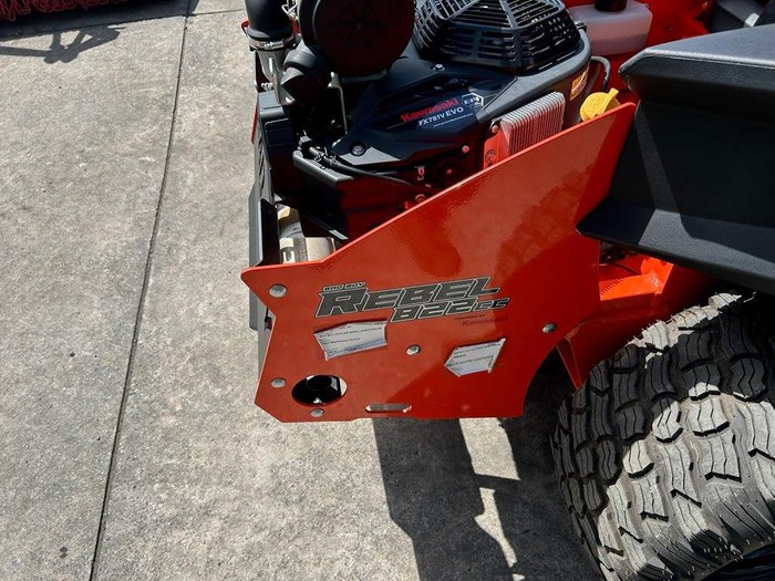 2026 Bad Boy Outlaw Rebel Zero Turn Mower C/W 61in Deck Red