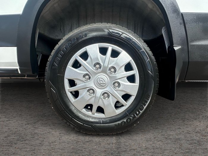 2023 LDV Deliver 9 MWB Mid Roof