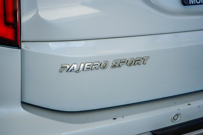 2024 Mitsubishi Pajero Sport GLS