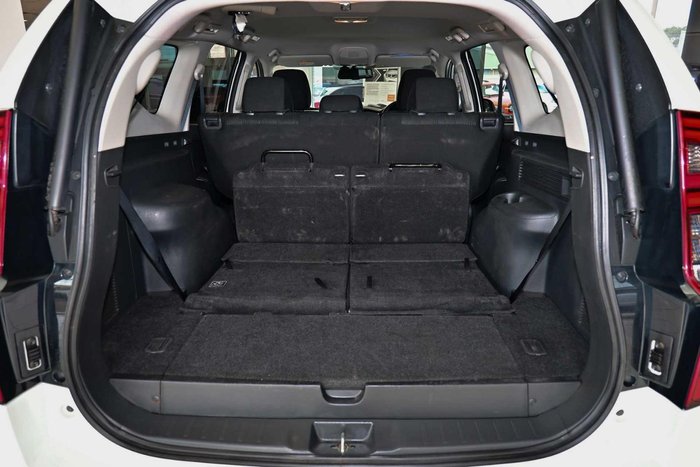 2024 Mitsubishi Pajero Sport GLS