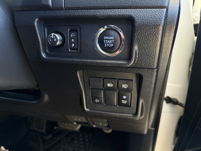 2022 Toyota Landcruiser Prado GXL