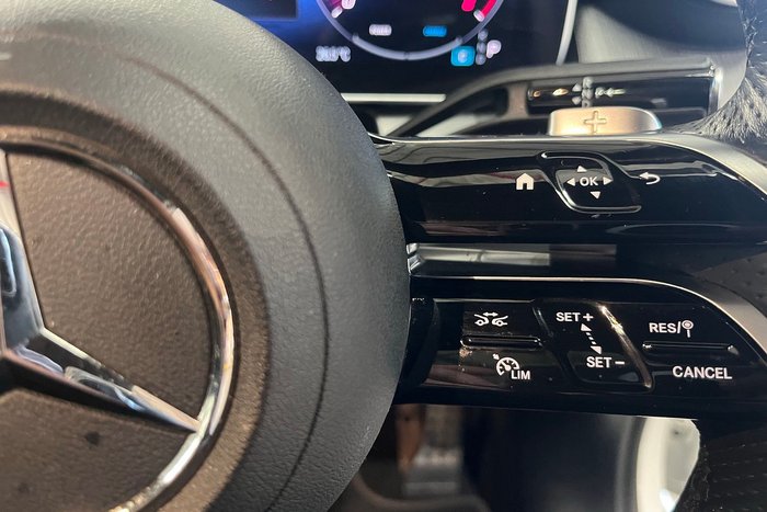 2023 Mercedes-Benz GLC-Class GLC300