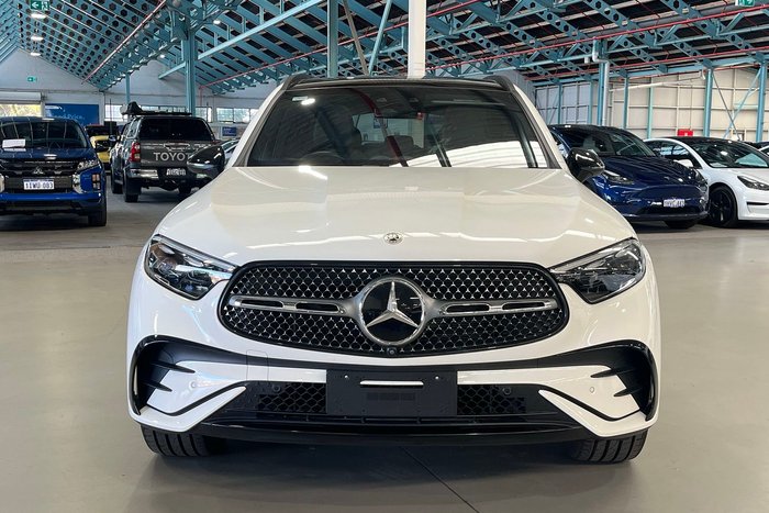 2023 Mercedes-Benz GLC-Class GLC300