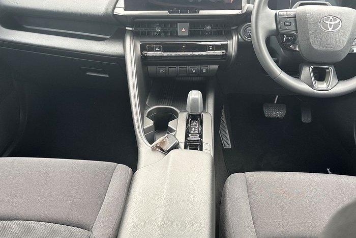 2024 Toyota C-HR GXL ZYX20R Glacier White