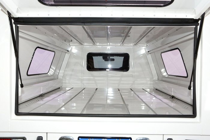 2024 Toyota Hilux SR