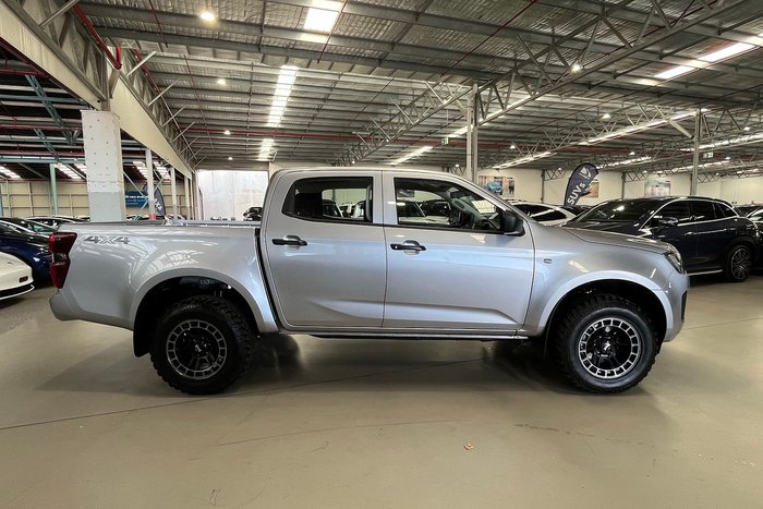 2025 Isuzu D-MAX SX