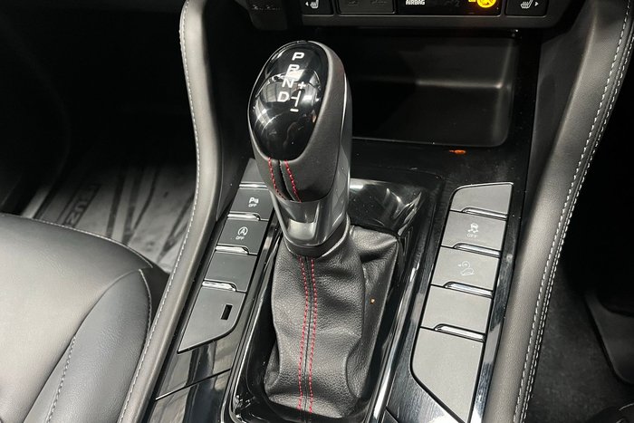 2025 Isuzu MU-X X-TERRAIN