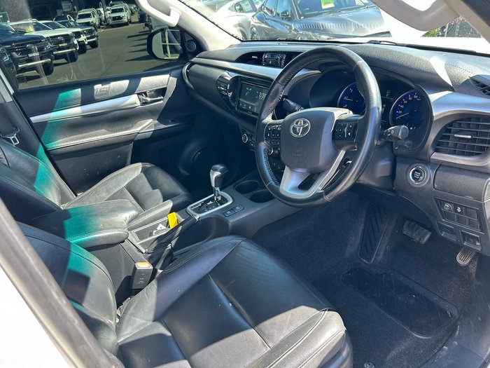 2018 Toyota Hilux SR5