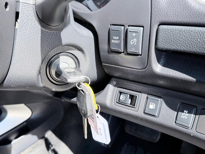 2015 Nissan Navara ST D23 4X4 Dual Range Slate Grey