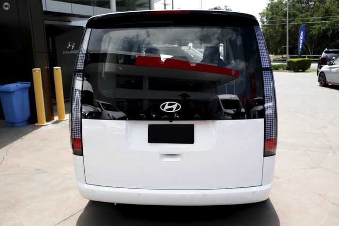 2026 Hyundai STARIA