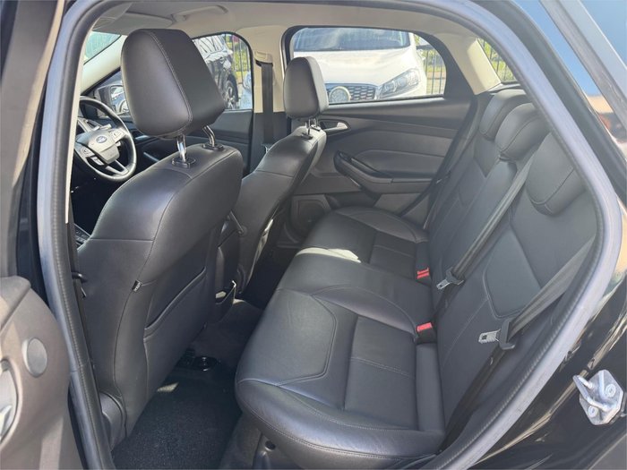 2016 FORD FOCUS TITANIUM LZ Black