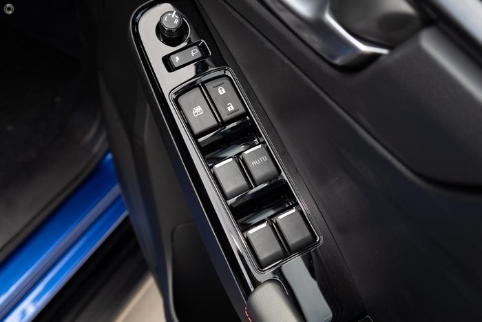 2025 Isuzu D-MAX X-TERRAIN MY25.5 4X4 Dual Range Neptune Blue