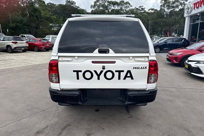 2025 Toyota Hilux SR GUN126R 4X4 Dual Range Glacier White