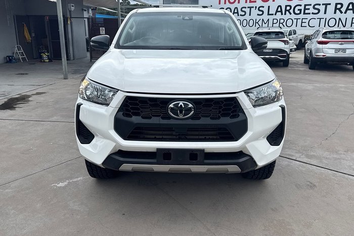 2025 Toyota Hilux SR GUN126R 4X4 Dual Range Glacier White