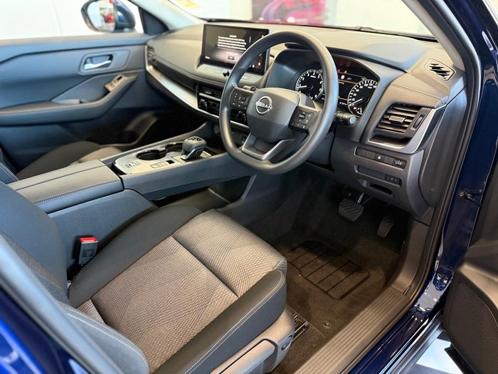 2026 Nissan X-TRAIL ST