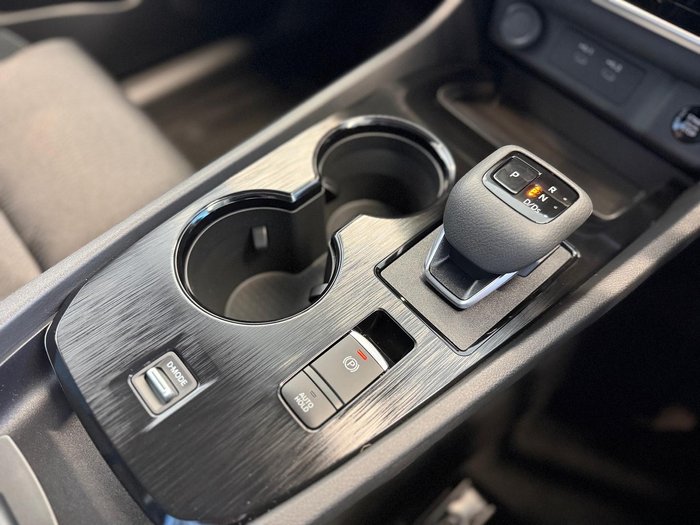 2026 Nissan X-TRAIL ST