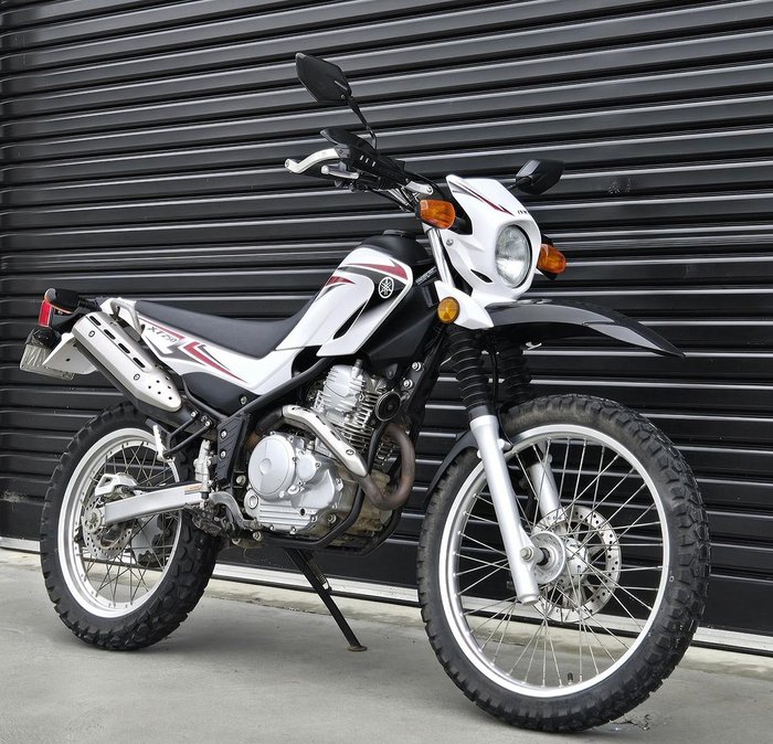 2010 Yamaha XT250 XT White