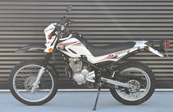 2010 Yamaha XT250 XT White